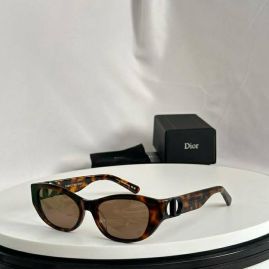 Picture of Dior Sunglasses _SKUfw57302895fw